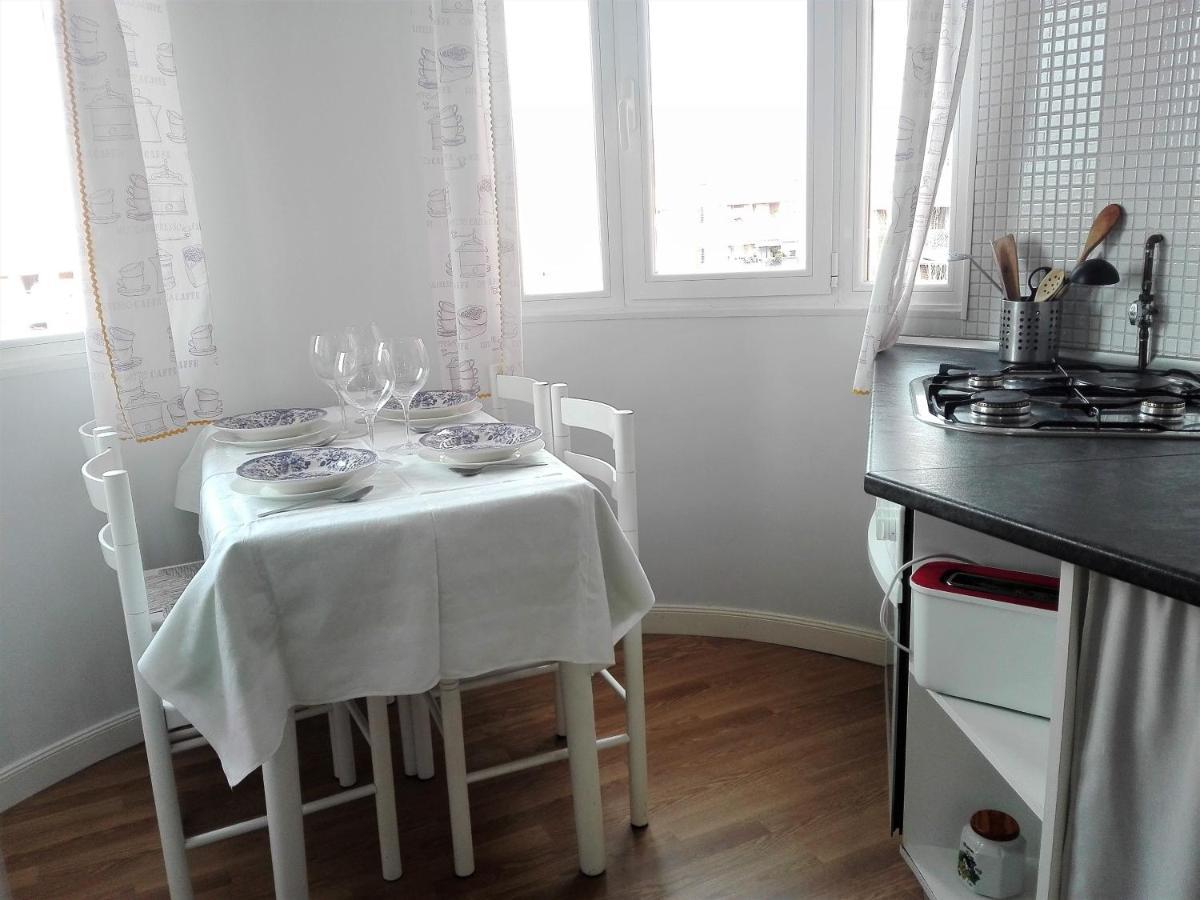 Ferienwohnung Apartamento Pinar De Chamartin Madrid Exterior foto